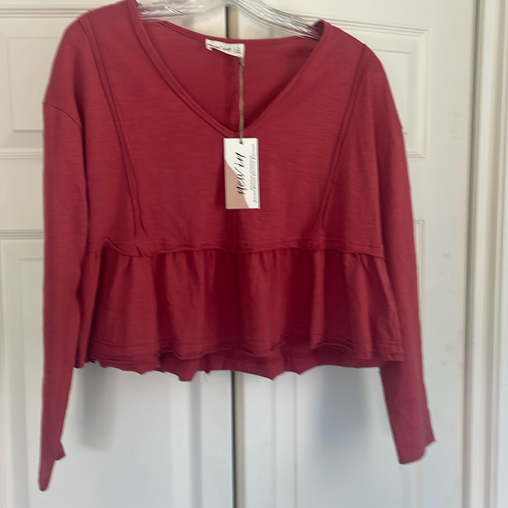 Urban Found, new with tags, burgundy shirt. Size small.